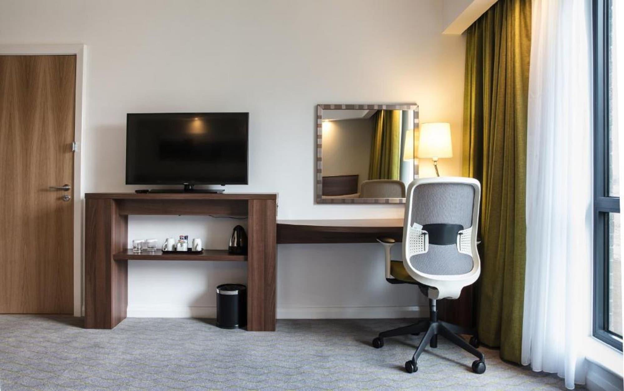 Hampton By Hilton Exeter Airport Hotel Woodbury Bagian luar foto
